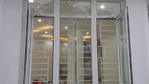 Khung cửa sổ bằng inox hiện đại