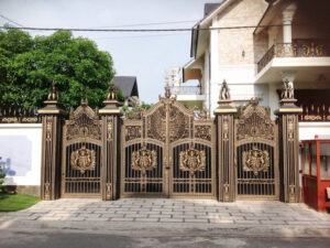 Mẫu cổng tân cổ điển cho villa