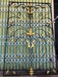Khung bảo vệ sắt mỹ nghệ 3