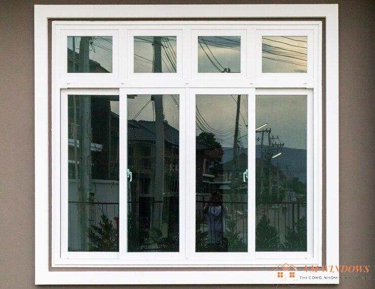 Mẫu cửa sổ lùa nhôm kính 4 cánh lùa Xingfa cho các căn nhà nhỏ